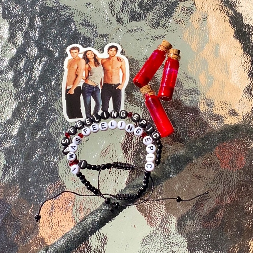 Are you Feeling Epic? I am. Friendship adjustable band bracelet I was feeling..